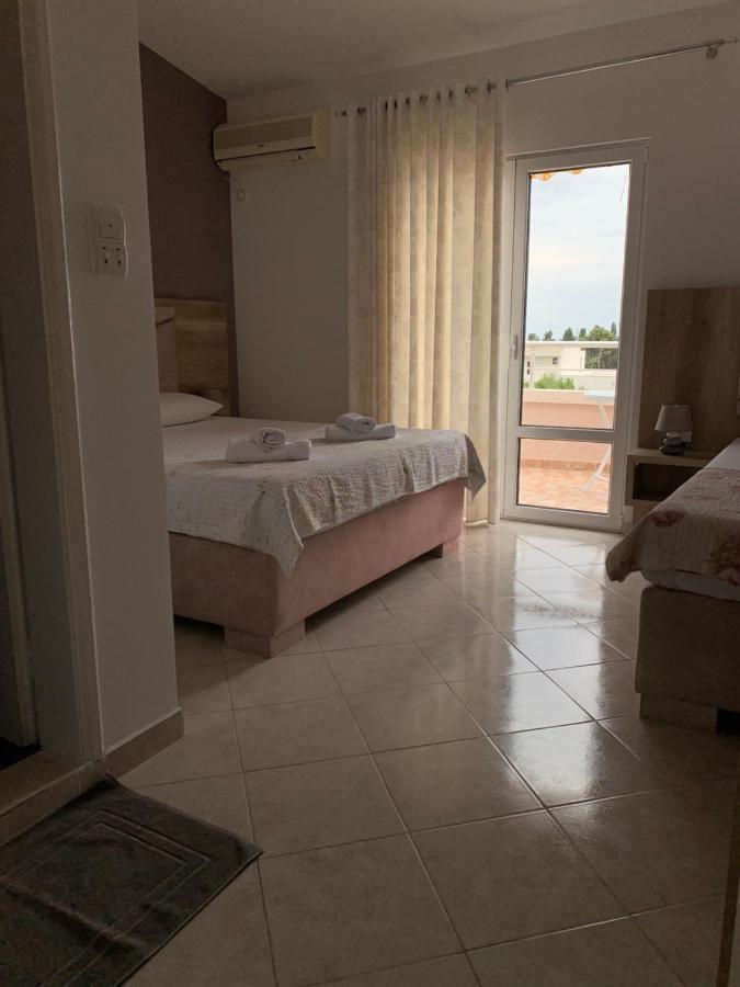 Apartments Adrian Ulcinj Exterior photo