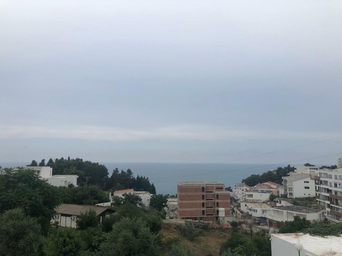Apartments Adrian Ulcinj Exterior photo